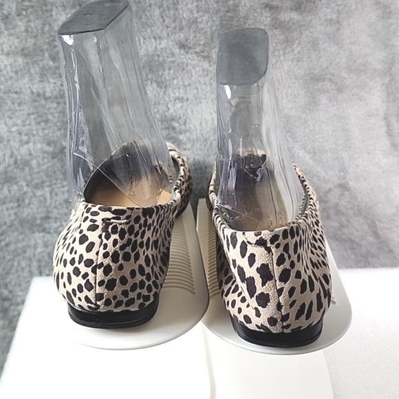 Mee Too Womens Slip on flats Animal print Size 9M Leather upper - Picture 2 of 7